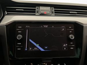 Volkswagen Passat bild 23
