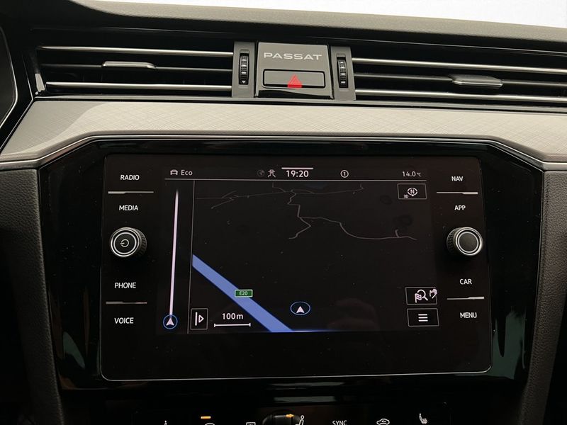 Volkswagen Passat bild 23