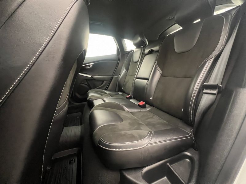 Volvo V40 bild 18