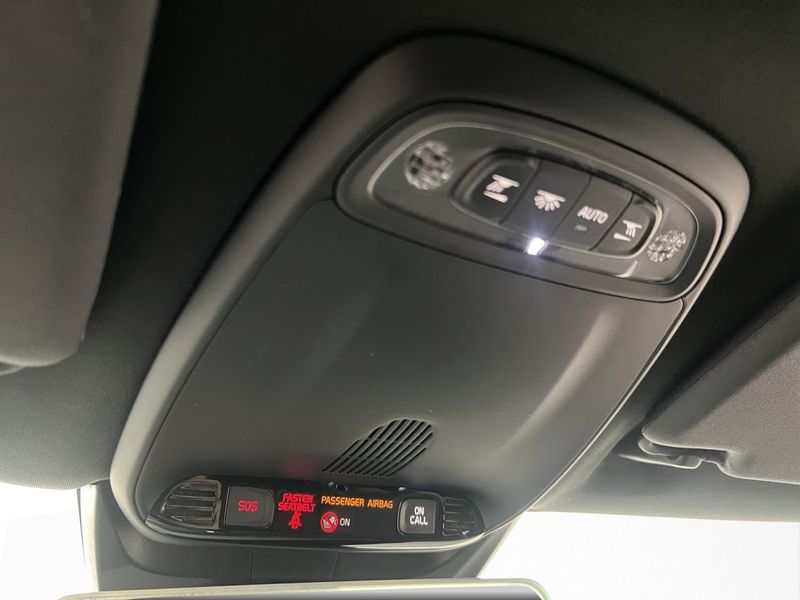 Volvo V40 bild 32