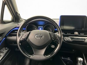 Toyota C-HR bild 13