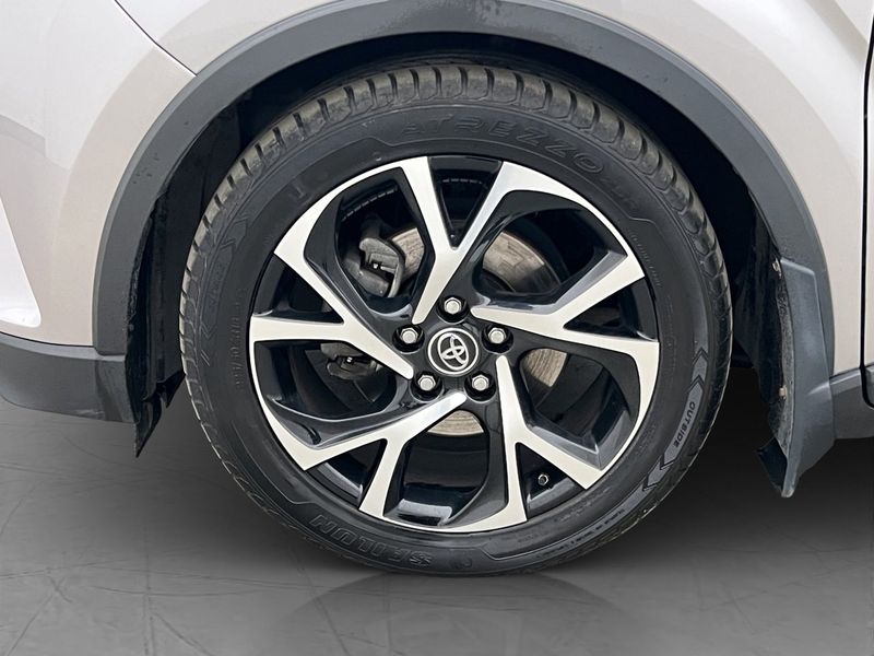 Toyota C-HR bild 32