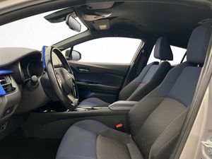 Toyota C-HR bild 12