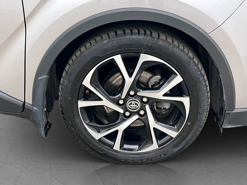 Toyota C-HR bild 35