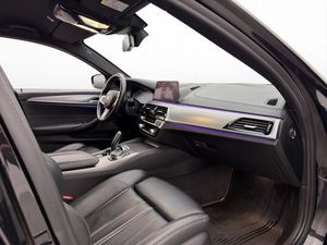 BMW 530 bild 28