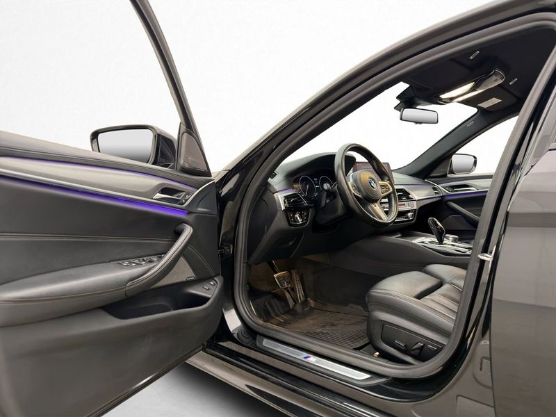 BMW 530 bild 10