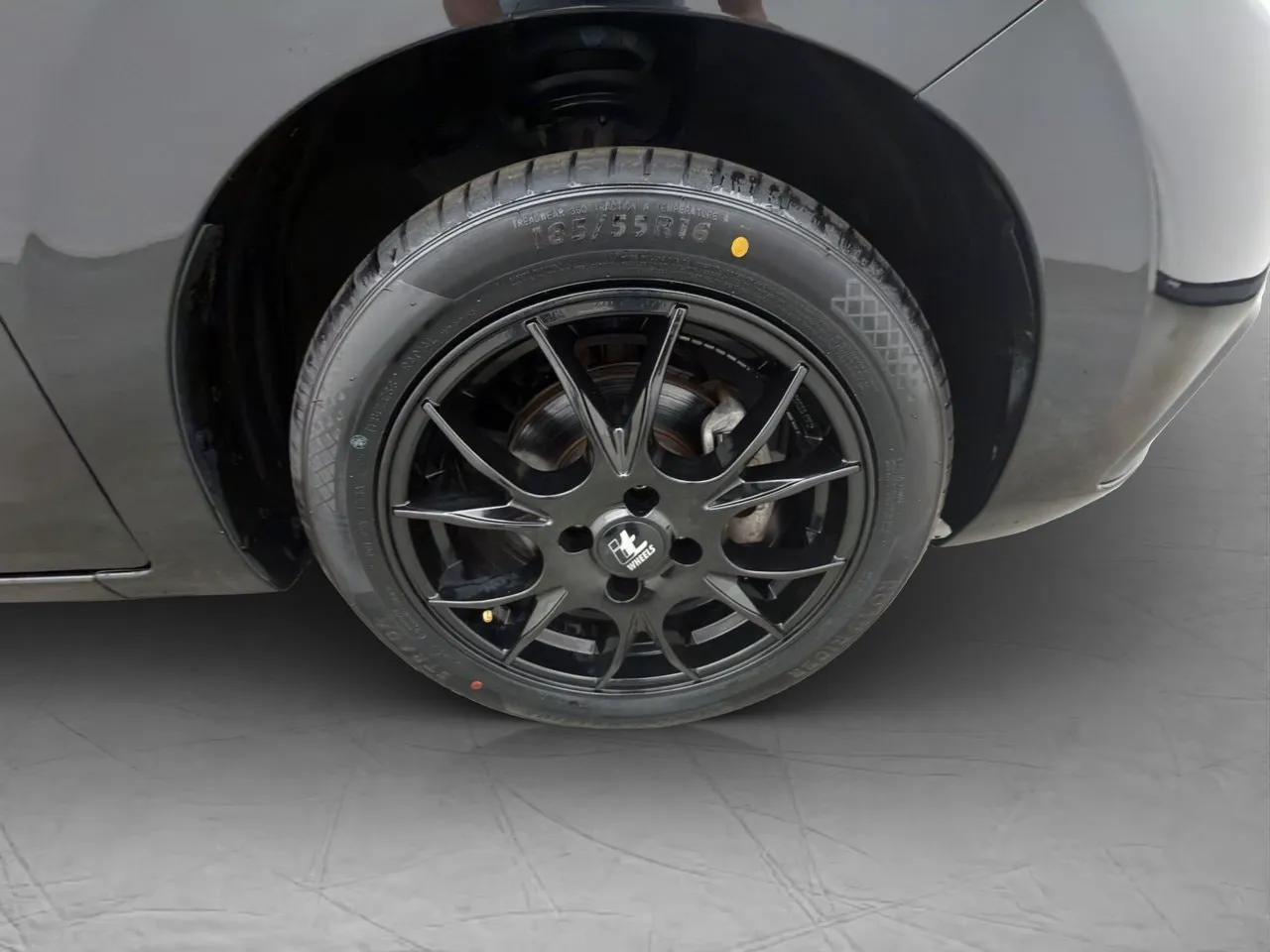 Vehicle image 31