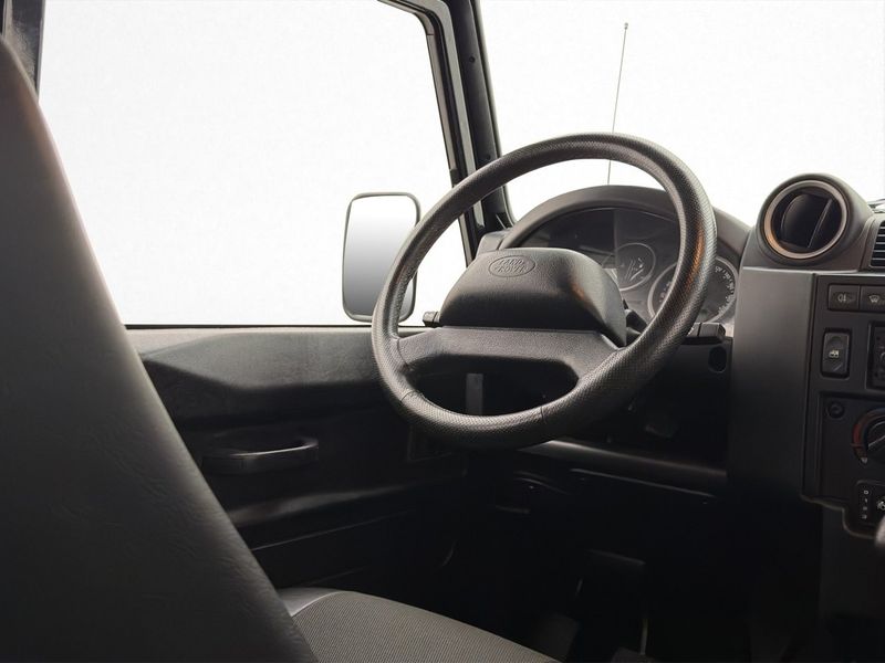 Land Rover Defender bild 27