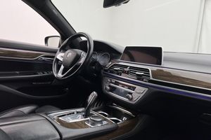 BMW 730 bild 32