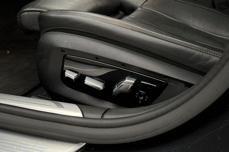 BMW 730 bild 30