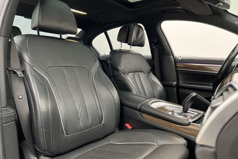 BMW 730 bild 31