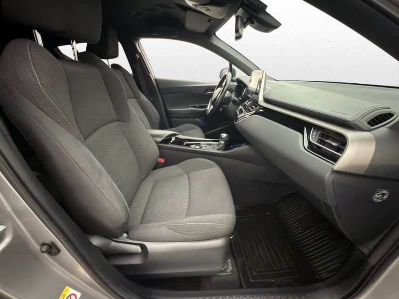 Toyota C-HR bild 24
