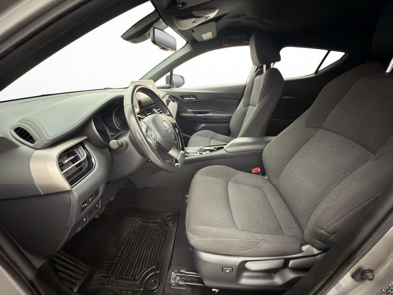 Toyota C-HR bild 17