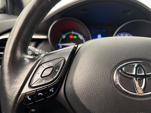 Toyota C-HR bild 15