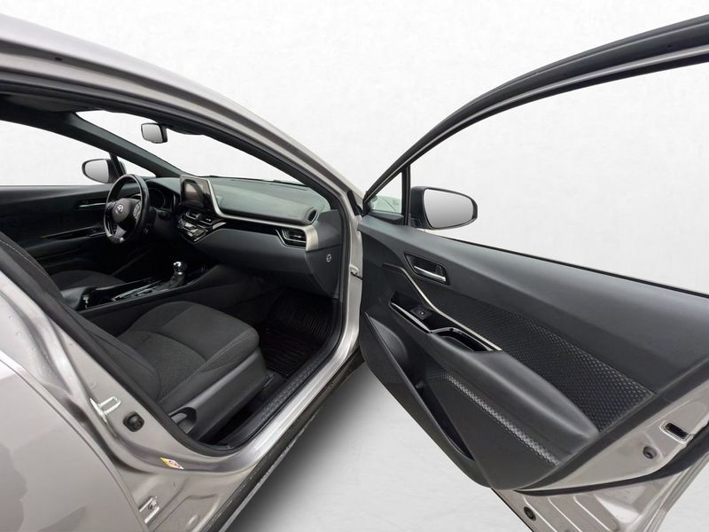 Toyota C-HR bild 25
