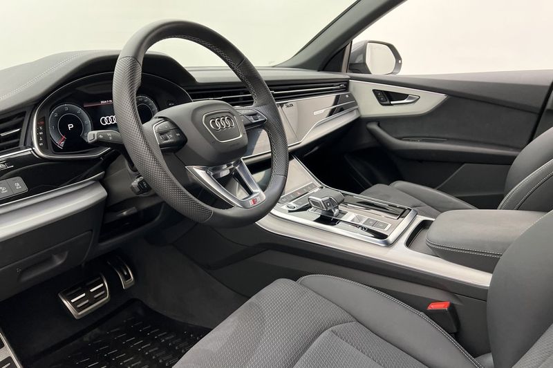 Audi Q8 bild 9