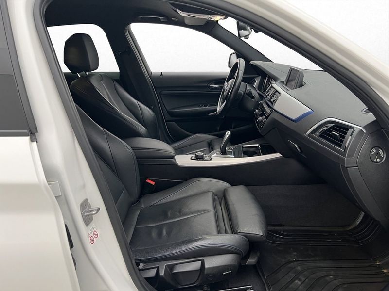 BMW 118 bild 20