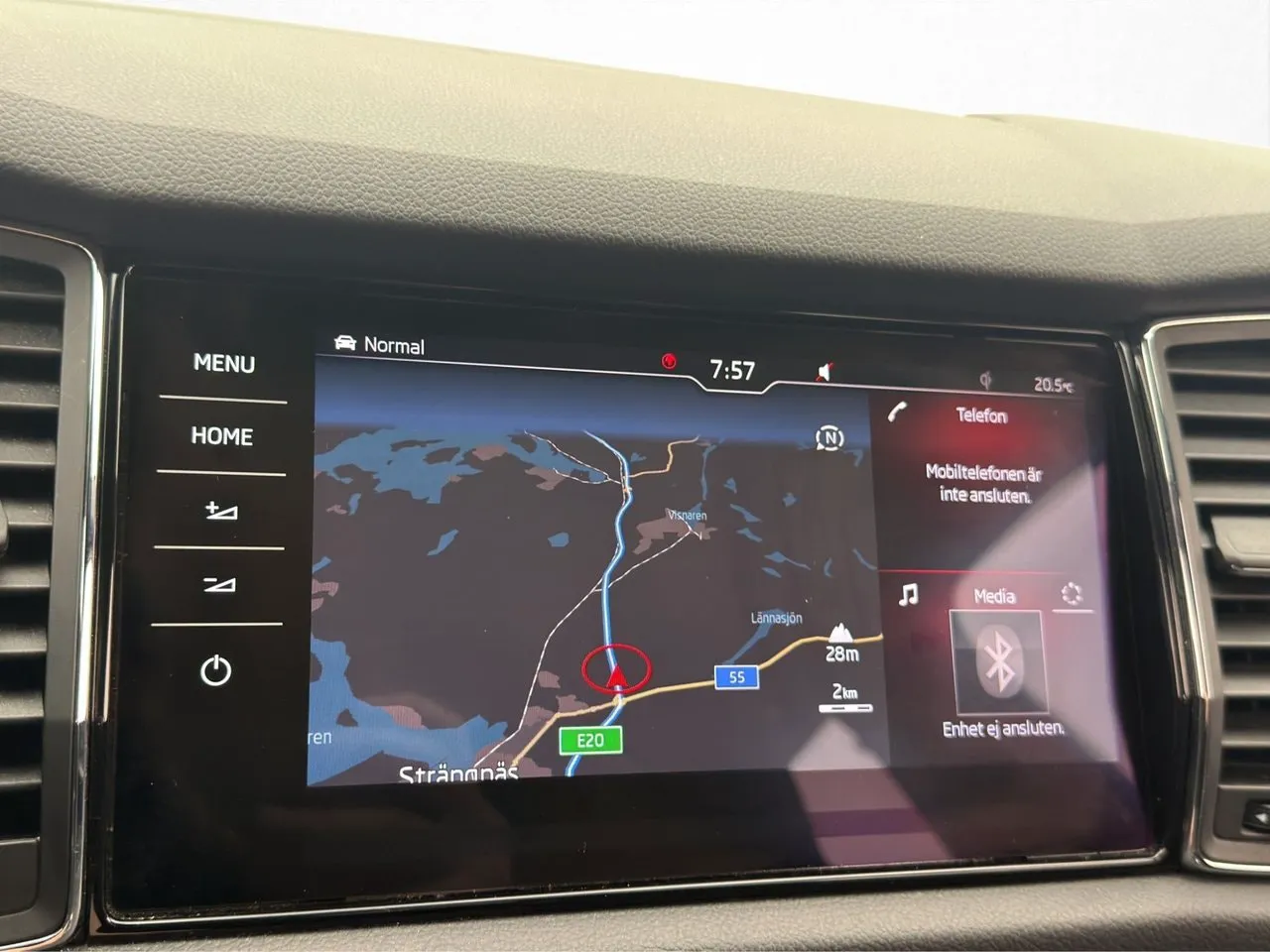 Vehicle image 21