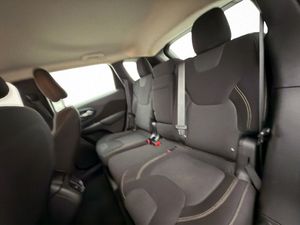 Jeep Cherokee bild 26