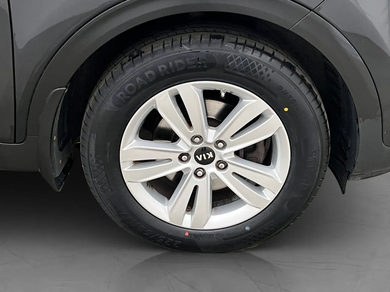 Vehicle image 31