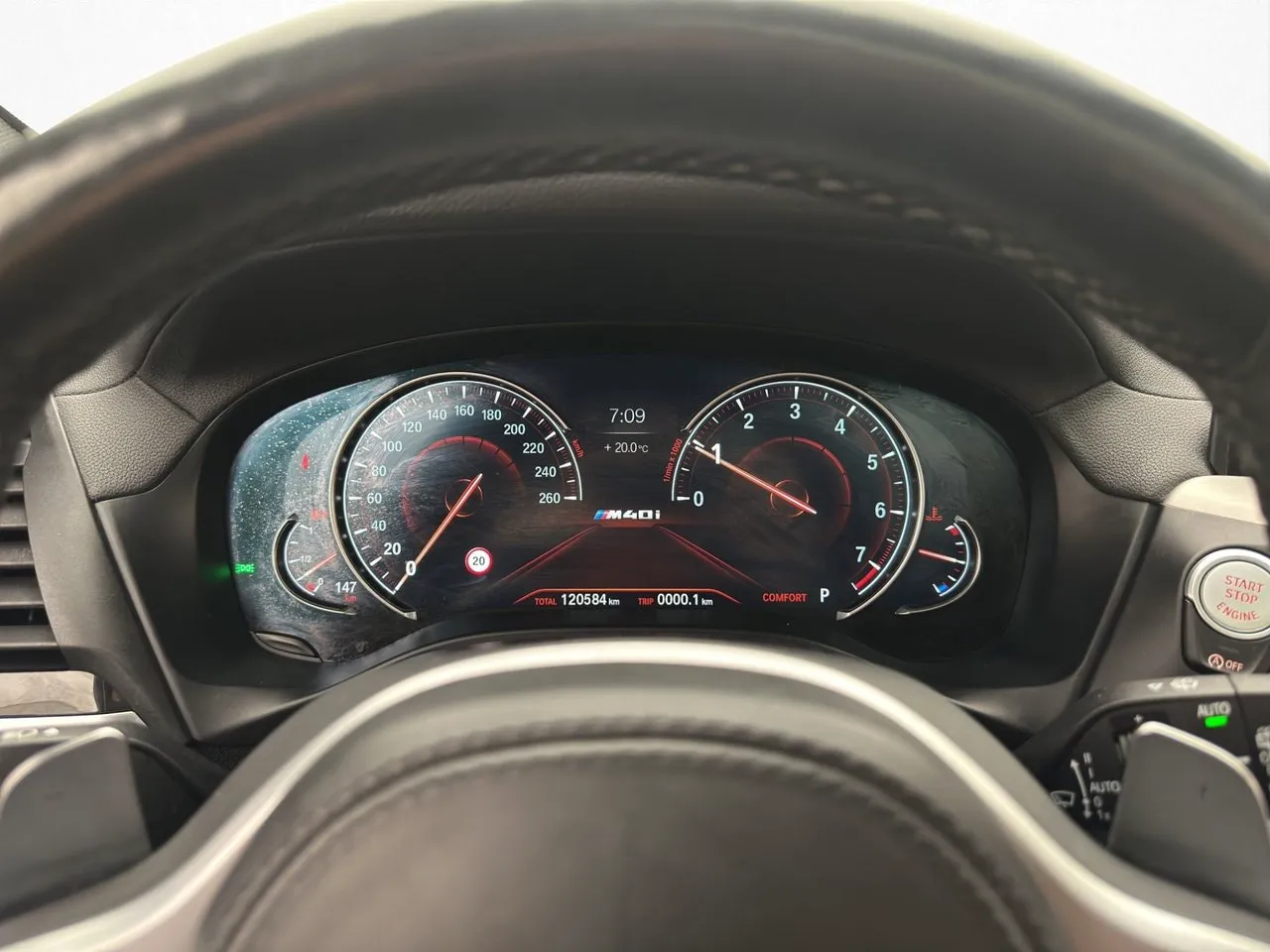 Vehicle image 20
