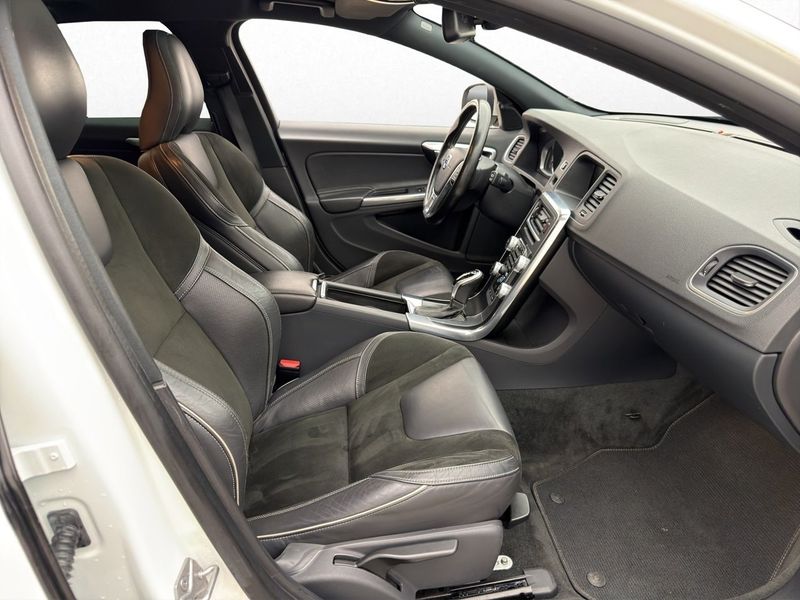 Volvo V60 bild 20