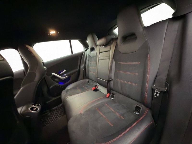 Mercedes CLA250 bild 30