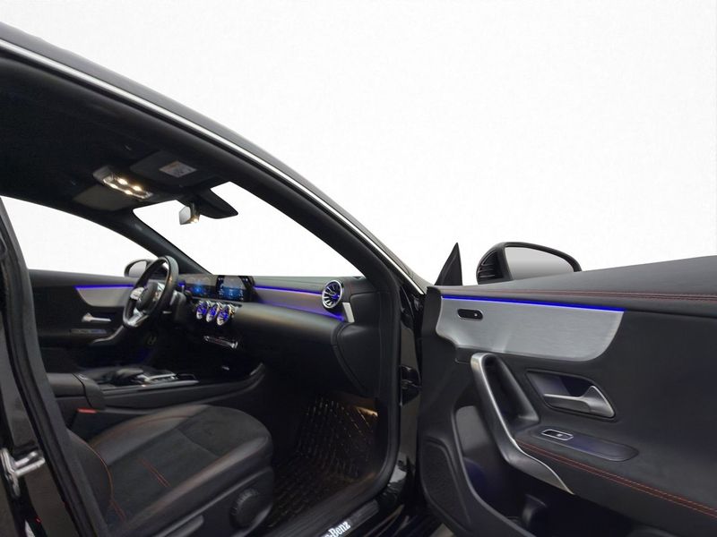 Mercedes CLA250 bild 29