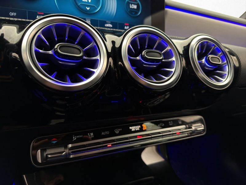 Mercedes CLA250 bild 25