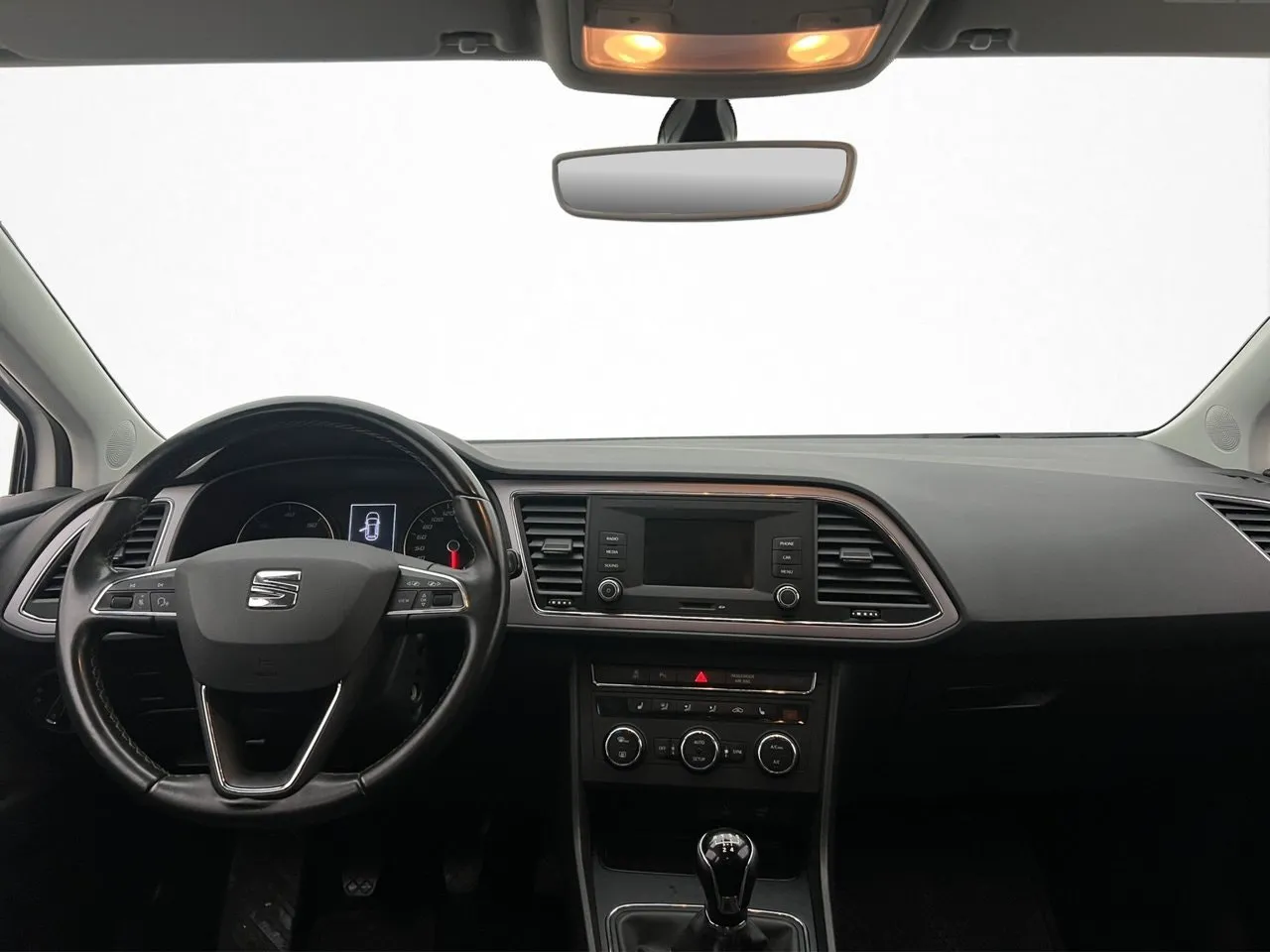 Vehicle image 18