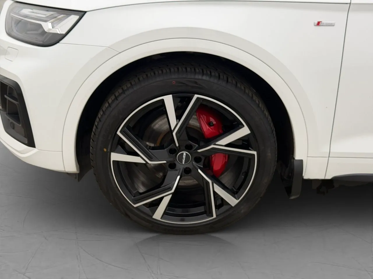 Vehicle image 36