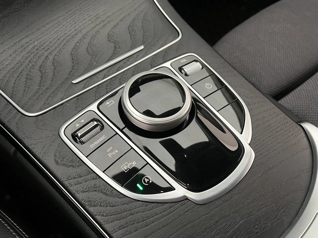 Vehicle image 24