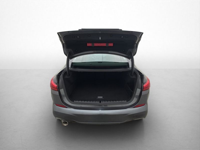 BMW 218 bild 28
