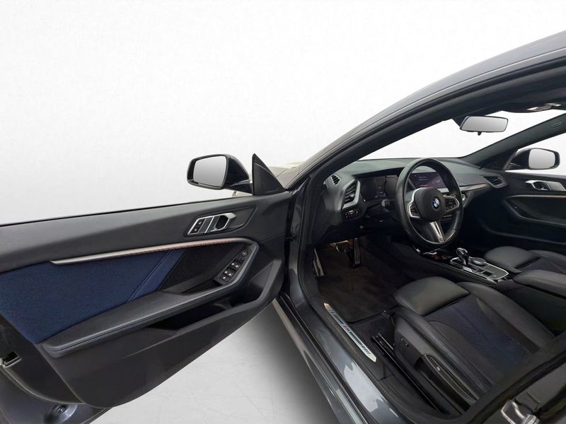 BMW 218 bild 10
