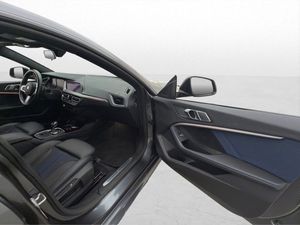 BMW 218 bild 25
