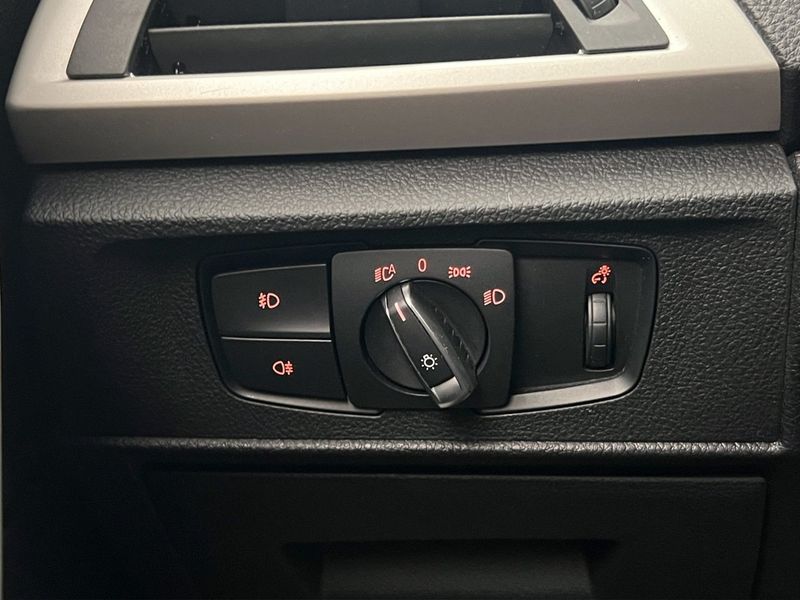 BMW 118 bild 27