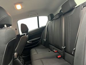 BMW 118 bild 25