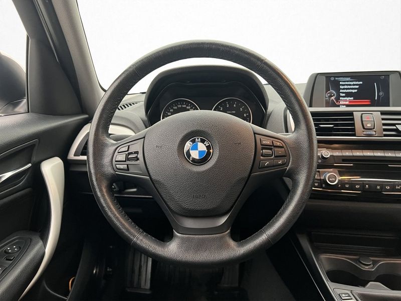 BMW 118 bild 14