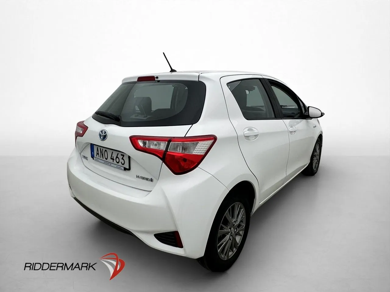 Vehicle image 7