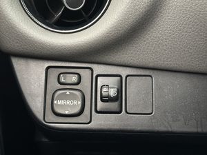 Toyota Yaris bild 15