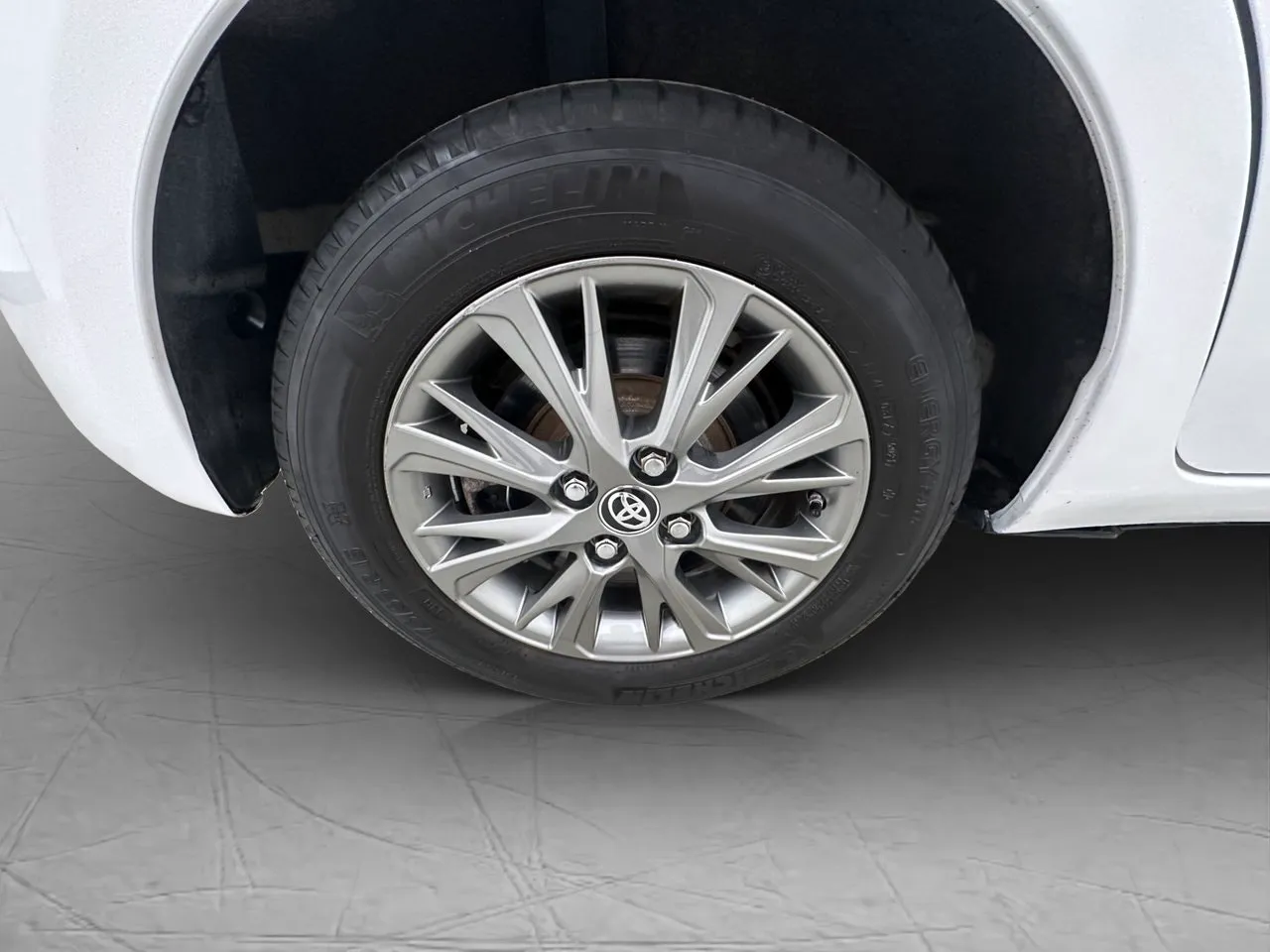 Vehicle image 31