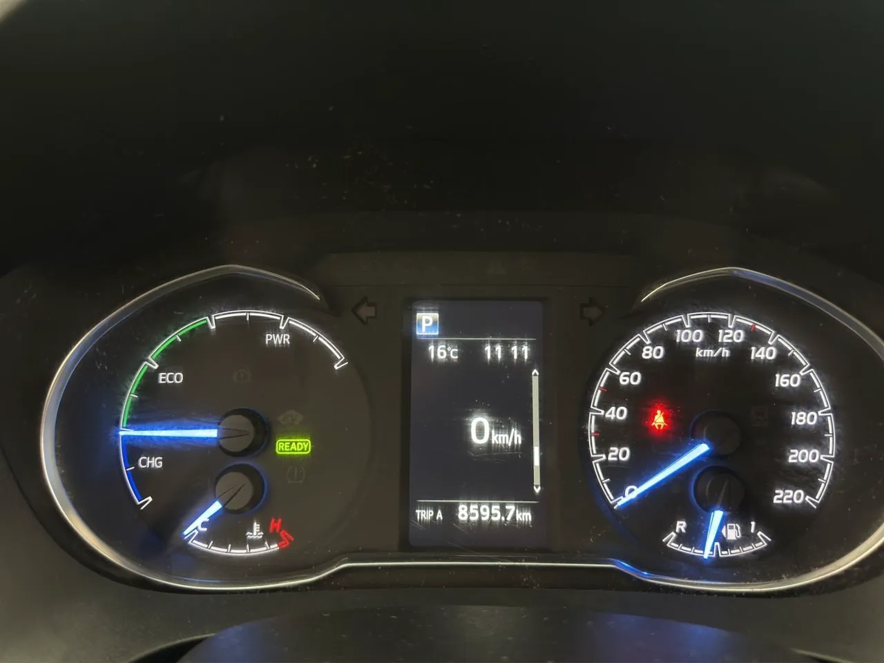 Vehicle image 16