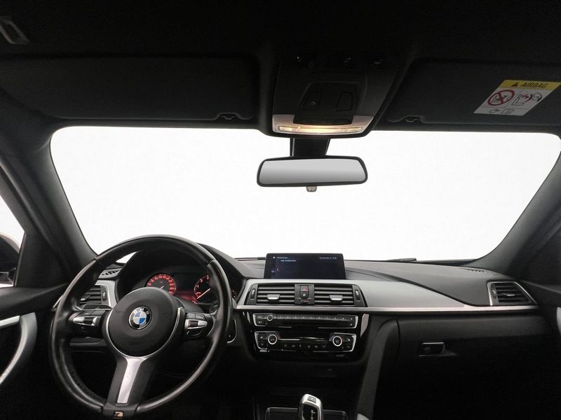 BMW 320 bild 12