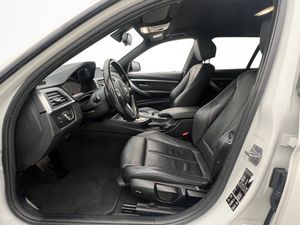 BMW 320 bild 11