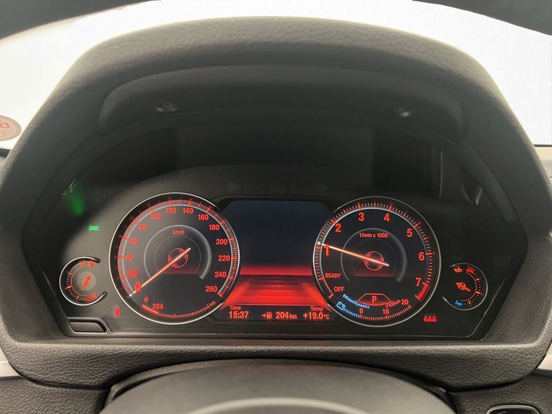 BMW 320 bild 15