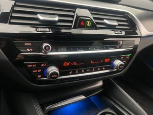 BMW 545 bild 25