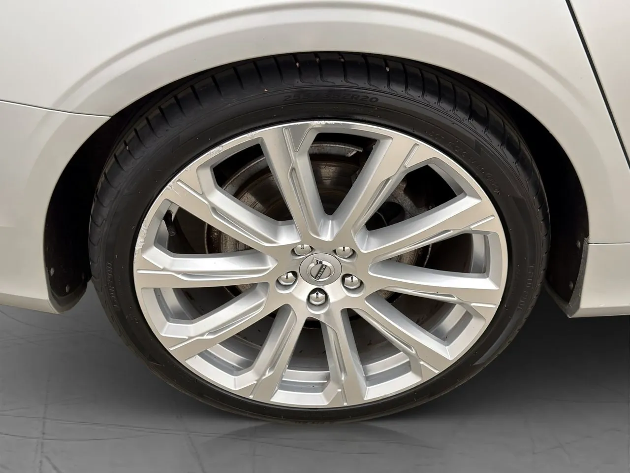 Vehicle image 31