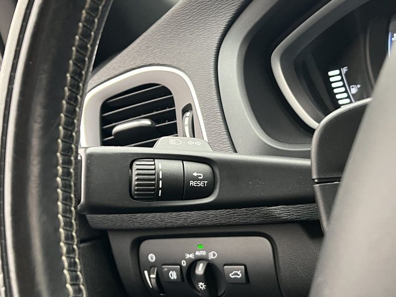 Volvo V40 bild 12