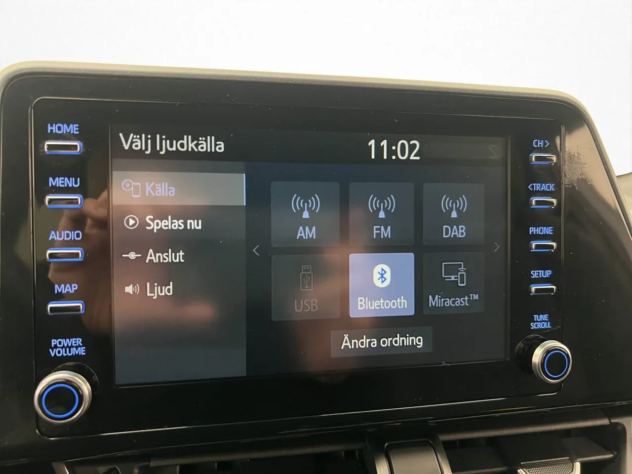 Vehicle image 22