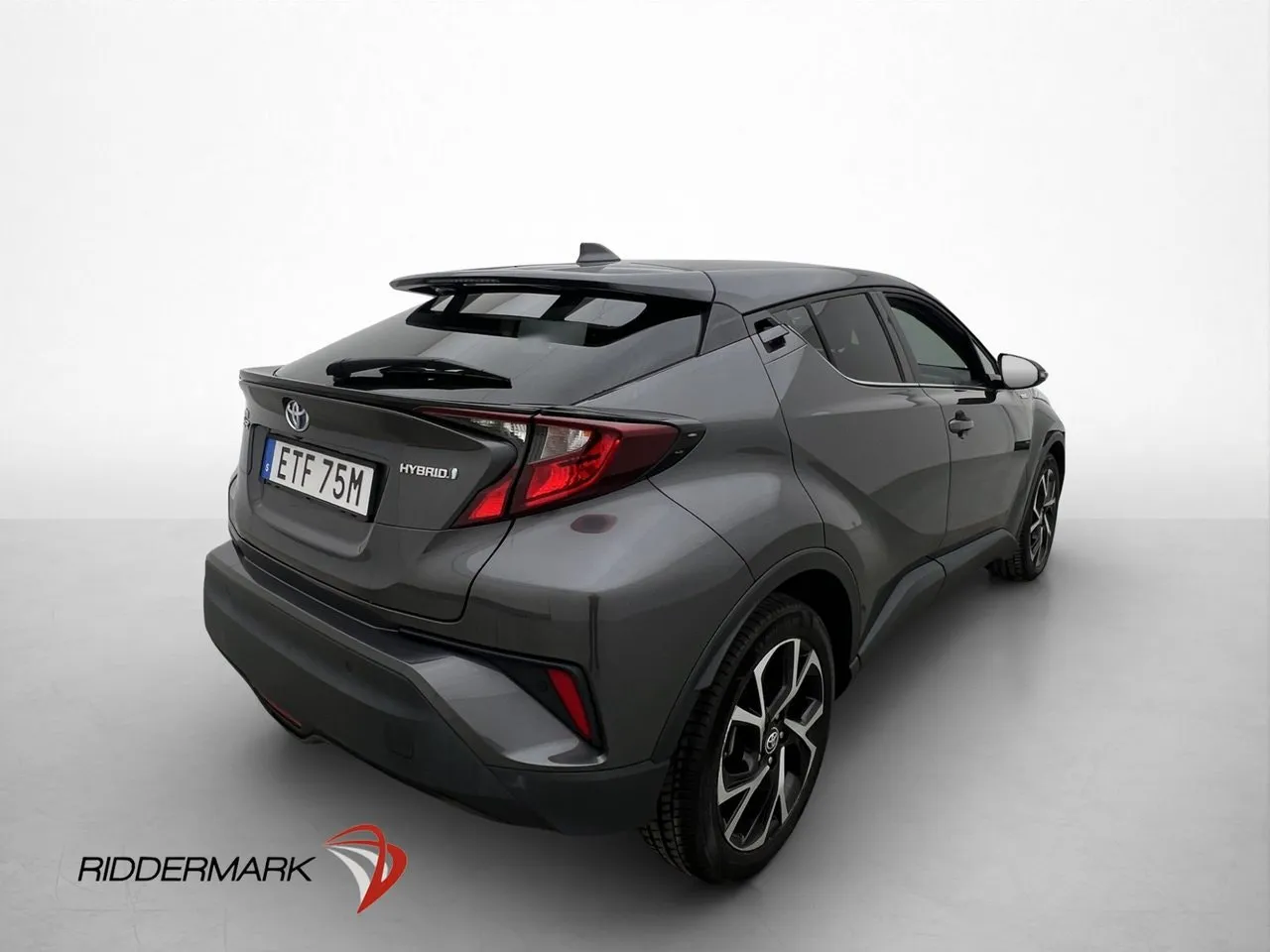 Vehicle image 7